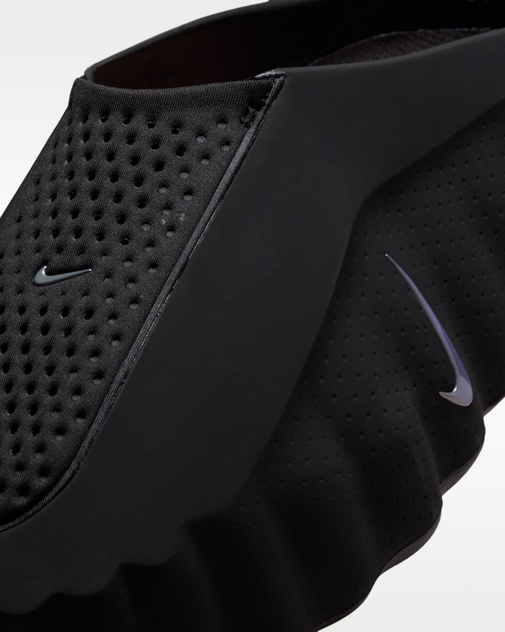 Nike Mind 001 Pregame Mules